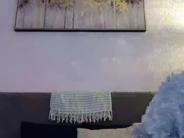 lily_labeau from Chaturbate