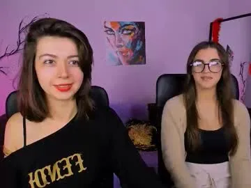 lina_fox12 — GOAL: doggy [52 tokens remaining] Welcome to my room! #pvt #bigass #skinny #lovense #shy