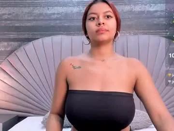 linabraga from Chaturbate is Freechat
