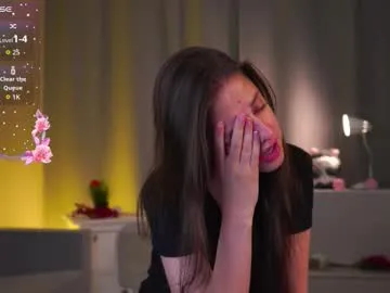 lisadalee — Goal: handbra ^^ LOVENSE LUSH ON| Call me Lisa!  #shy #18 #new #teen #squirt [55 tokens remaining]