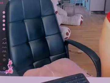 little__boss from Chaturbate is Freechat
