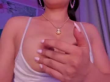 little_naiara from Chaturbate