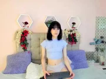Try our girls live displays and explore the company of endless strippers, with beautiful physiques, vibrating toys and more.