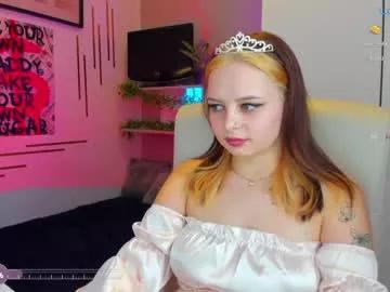 lizzypinky from Chaturbate