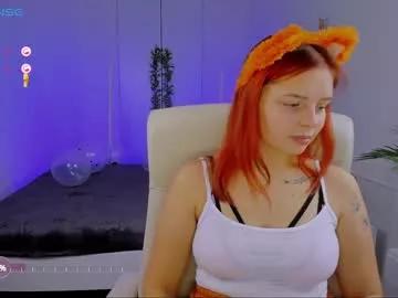 lizzypinky from Chaturbate