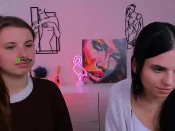 Try our girls live displays and explore the company of endless strippers, with beautiful physiques, vibrating toys and more.