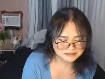 lovelypinaychubsx from Chaturbate is Freechat