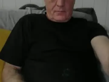 loveroflatinas1 — #submissive looking for a latina #mistress  to worship pussy and ass #perverted #dirty #slave