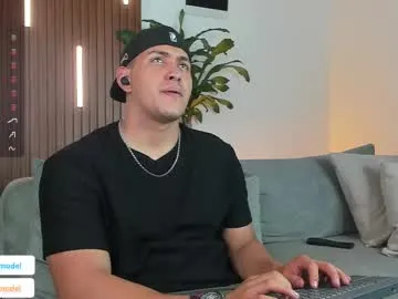 Avatar of lucasanto_