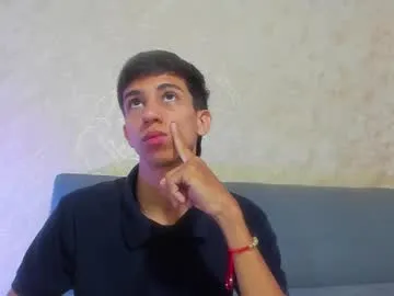 lucian_davii's avatar