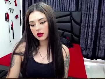 Try our girls live displays and explore the company of endless strippers, with beautiful physiques, vibrating toys and more.