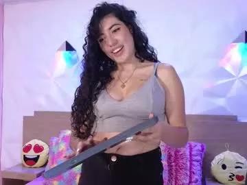 Try our girls live displays and explore the company of endless strippers, with beautiful physiques, vibrating toys and more.