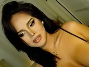 Avatar of lucy_heartfiliaxxx