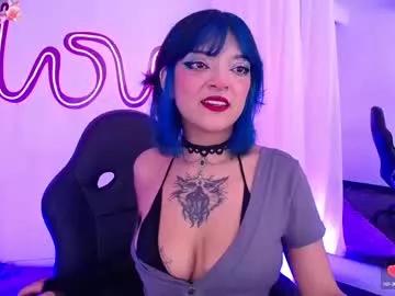 Try our girls live displays and explore the company of endless strippers, with beautiful physiques, vibrating toys and more.