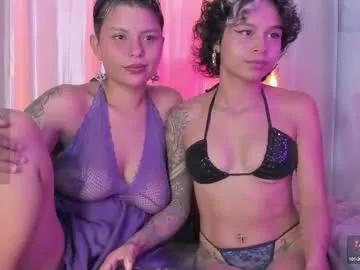 Try our girls live displays and explore the company of endless strippers, with beautiful physiques, vibrating toys and more.