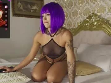 Try our girls live displays and explore the company of endless strippers, with beautiful physiques, vibrating toys and more.