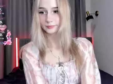 luna_r1se_ from Chaturbate is Freechat