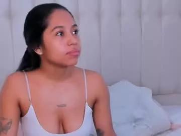 Try our girls live displays and explore the company of endless strippers, with beautiful physiques, vibrating toys and more.