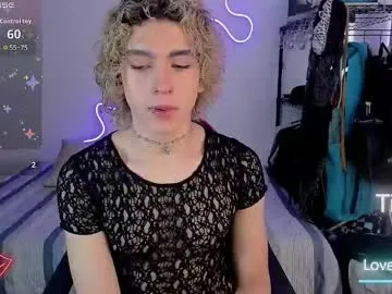 lyric_mirage — GOAL: Sexy dance [50 tokens remaining] Welcome to my room! #feet #blonde #redhead #lovense #new