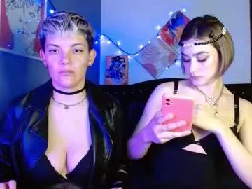 Try our girls live displays and explore the company of endless strippers, with beautiful physiques, vibrating toys and more.