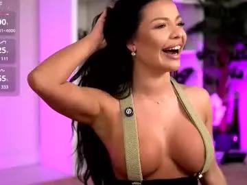 Try our girls live displays and explore the company of endless strippers, with beautiful physiques, vibrating toys and more.