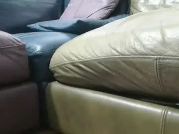 marcohugedildo — Freechat on Chaturbate