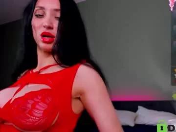 Try our girls live displays and explore the company of endless strippers, with beautiful physiques, vibrating toys and more.
