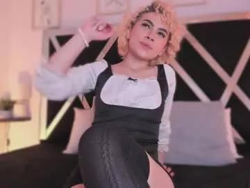 Try our girls live displays and explore the company of endless strippers, with beautiful physiques, vibrating toys and more.