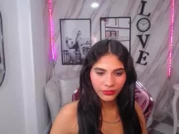 Try our girls live displays and explore the company of endless strippers, with beautiful physiques, vibrating toys and more.