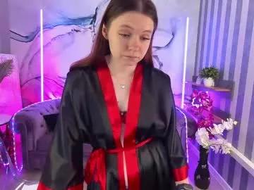 Try our girls live displays and explore the company of endless strippers, with beautiful physiques, vibrating toys and more.