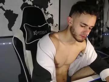 massimo_jiovano from Chaturbate