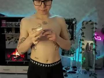 Photos of mattheww_showw from Chaturbate is Freechat
