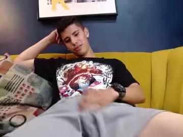 max_grey1 from Chaturbate