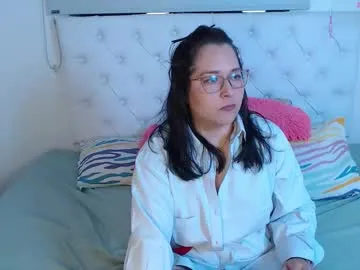 may_bloom — Freechat on Chaturbate