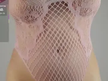 Avatar of maya_collins_