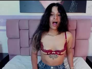 Try our girls live displays and explore the company of endless strippers, with beautiful physiques, vibrating toys and more.