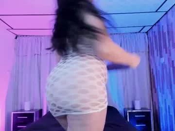 Try our girls live displays and explore the company of endless strippers, with beautiful physiques, vibrating toys and more.