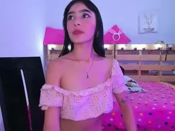 melany_0911 — GOAL: Sexy Dance [45 tokens remaining] Welcome to my room! #feet #latina #young #anal #lovense #milk #new