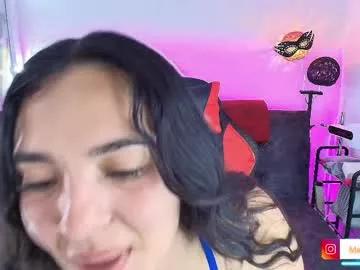 Try our girls live displays and explore the company of endless strippers, with beautiful physiques, vibrating toys and more.