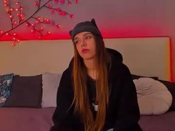 Try our girls live displays and explore the company of endless strippers, with beautiful physiques, vibrating toys and more.