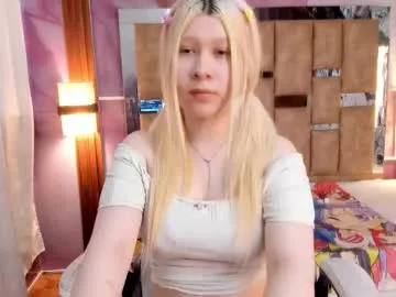 melody_lollii — GOAL: Show and spit boobs [32 tokens remaining] Welcome to my room! #asian #blonde #smalltits #18 #petite