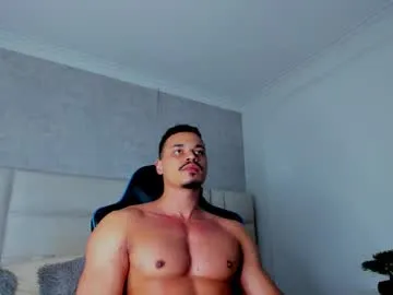 michael_reinolds — The GOD of olympus has arrived! #muscle #lovense - Nude Show - #lovense #cumshow #fresh #latino #young