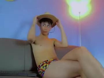 michael_twinkk from Chaturbate is Freechat