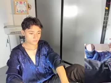 mike_youung from Chaturbate is Freechat