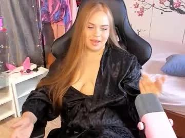 mila_plus from Chaturbate is Freechat