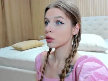 Avatar of mila_polly_and_forester