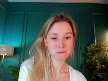 Masturbate to cams. Slutty sweet Free Cams.