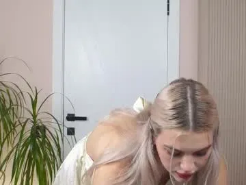 milabunny_ — GOAL: show a face with makeup close to the camera / Hello hello Im Mila and Im 18 yo,glad to see u  #new #blonde #bigboobs #shy #18 [77 tokens remaining]