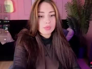 Try our girls live displays and explore the company of endless strippers, with beautiful physiques, vibrating toys and more.
