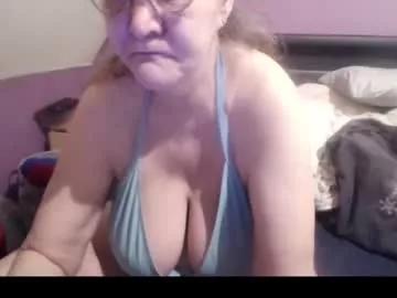 milfchantal from Chaturbate